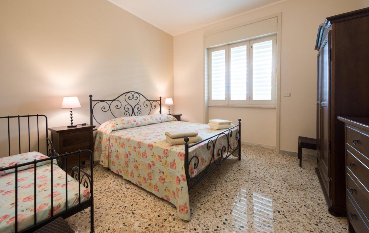 Parco Degli Aranci Bed & Breakfast Cutrofiano Bagian luar foto